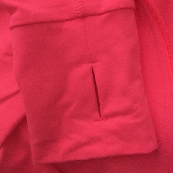 Lorna Jane track jacket - Picture 6 of 6